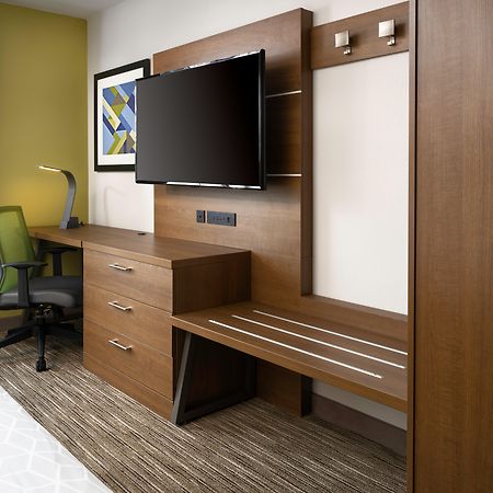 Holiday Inn Express Hotel & Suites Olive Branch By Ihg Экстерьер фото