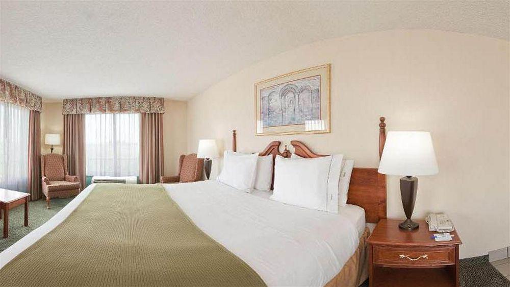 Holiday Inn Express Hotel & Suites Olive Branch By Ihg Экстерьер фото
