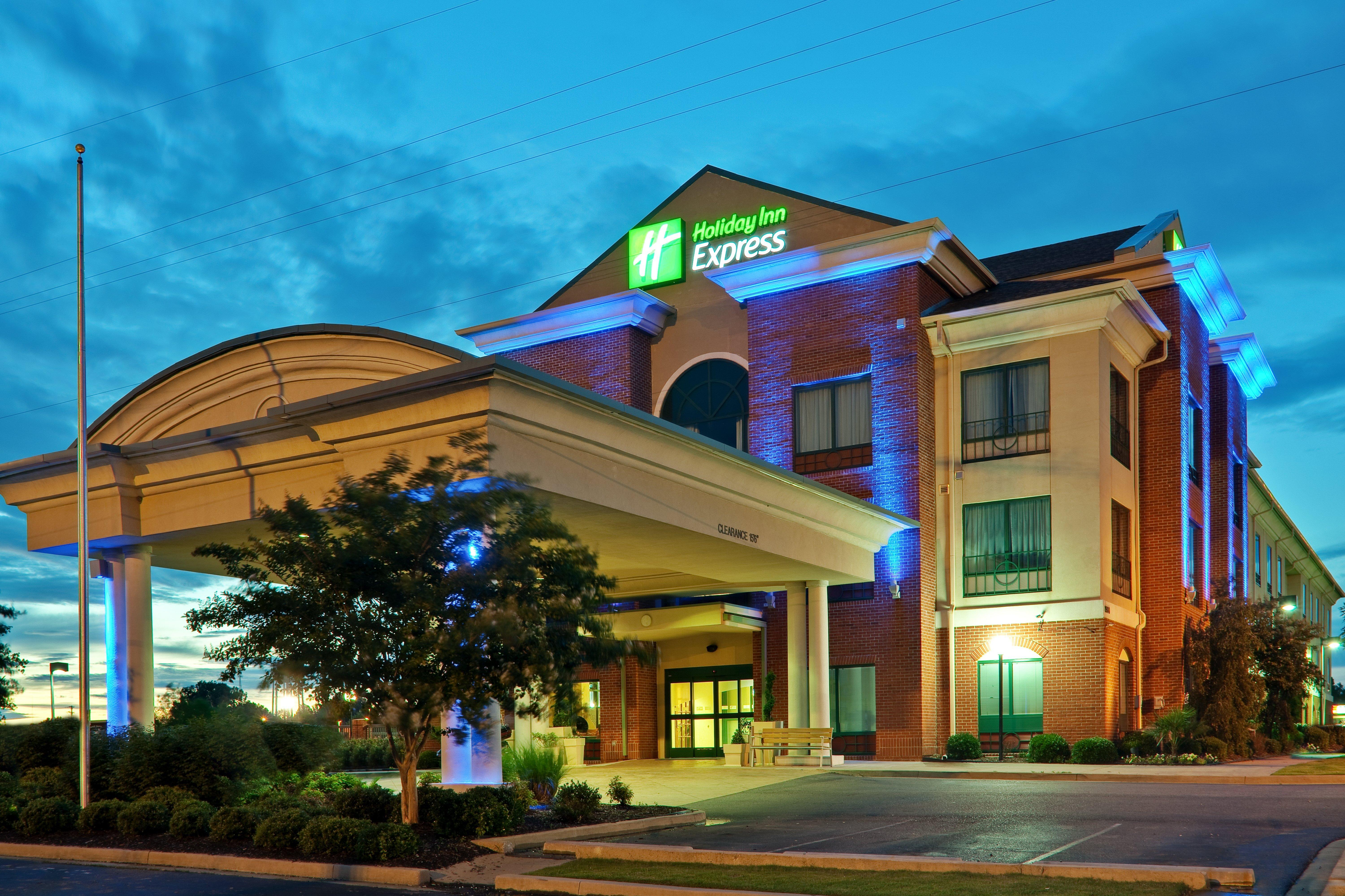 Holiday Inn Express Hotel & Suites Olive Branch By Ihg Экстерьер фото